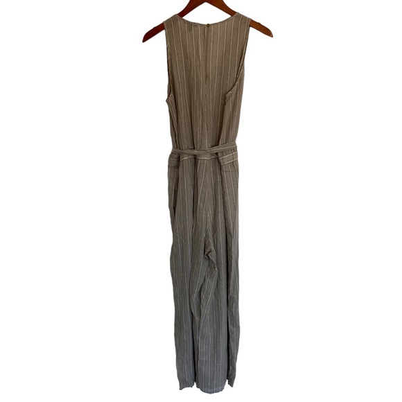 NWT Anthropologie Drew Khaki Striped
Jumpsuit Wide Leg Size Small Tie Waist - Picture 2 of 12